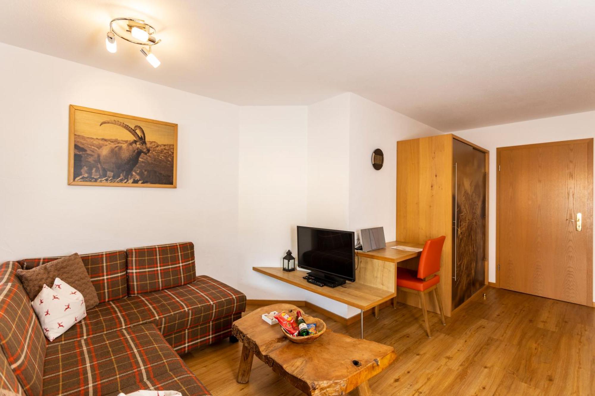 Haus Berg & Tal Apartment Hirschegg  Ngoại thất bức ảnh