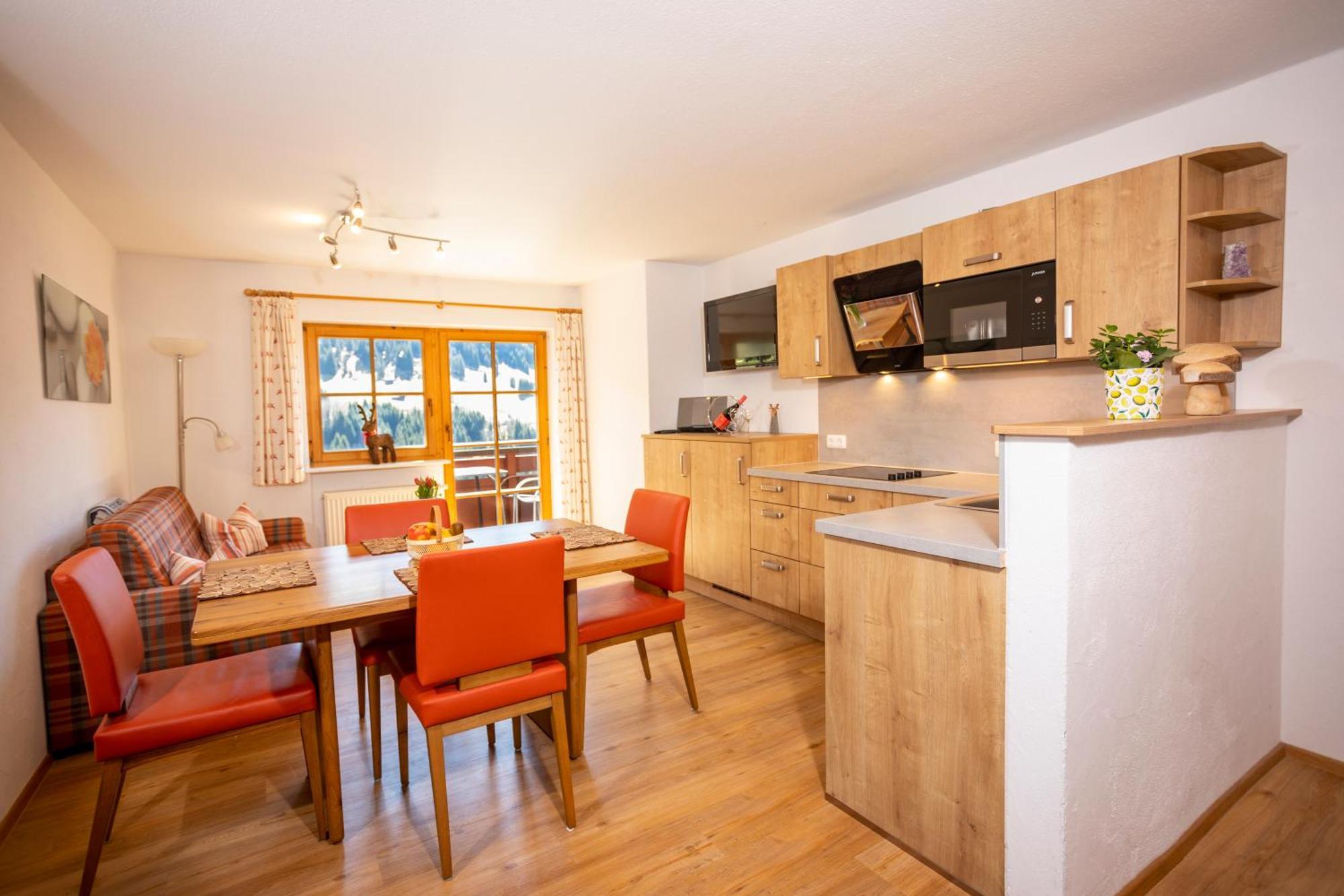 Haus Berg & Tal Apartment Hirschegg  Ngoại thất bức ảnh